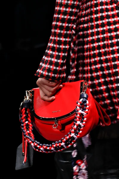 Look 52